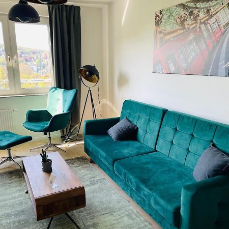 Modern * Zentral * Netflix * Arbeitsplatz Apartment Wuppertal Bagian luar foto