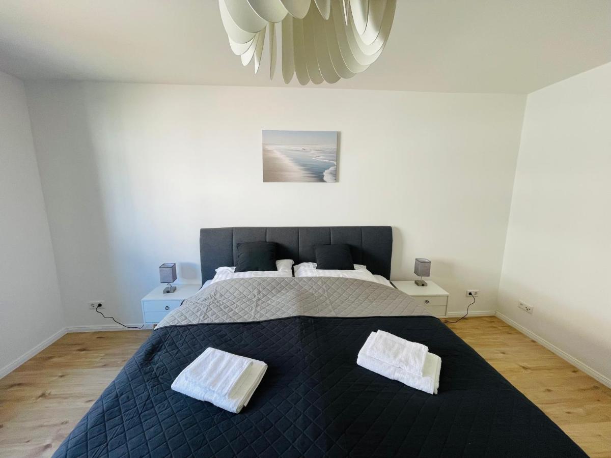 Modern * Zentral * Netflix * Arbeitsplatz Apartment Wuppertal Bagian luar foto