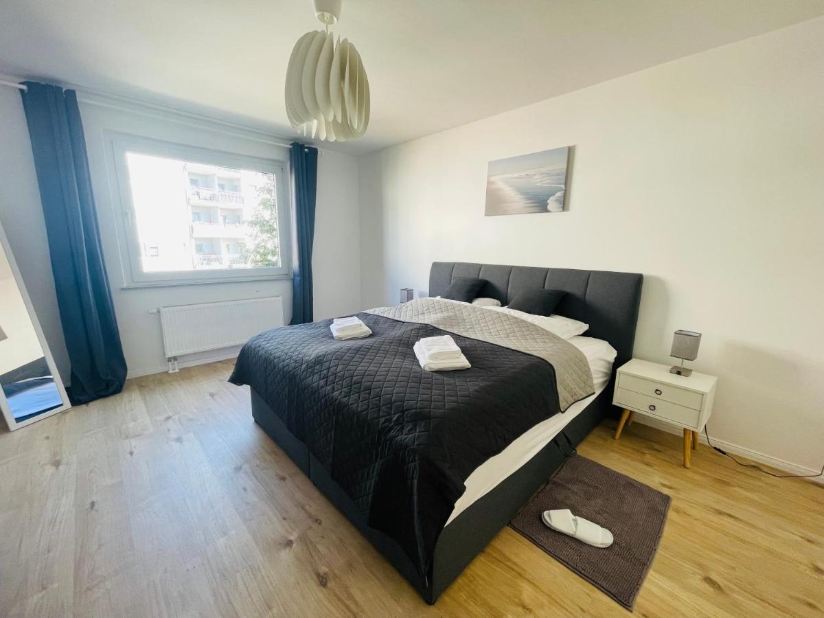 Modern * Zentral * Netflix * Arbeitsplatz Apartment Wuppertal Bagian luar foto