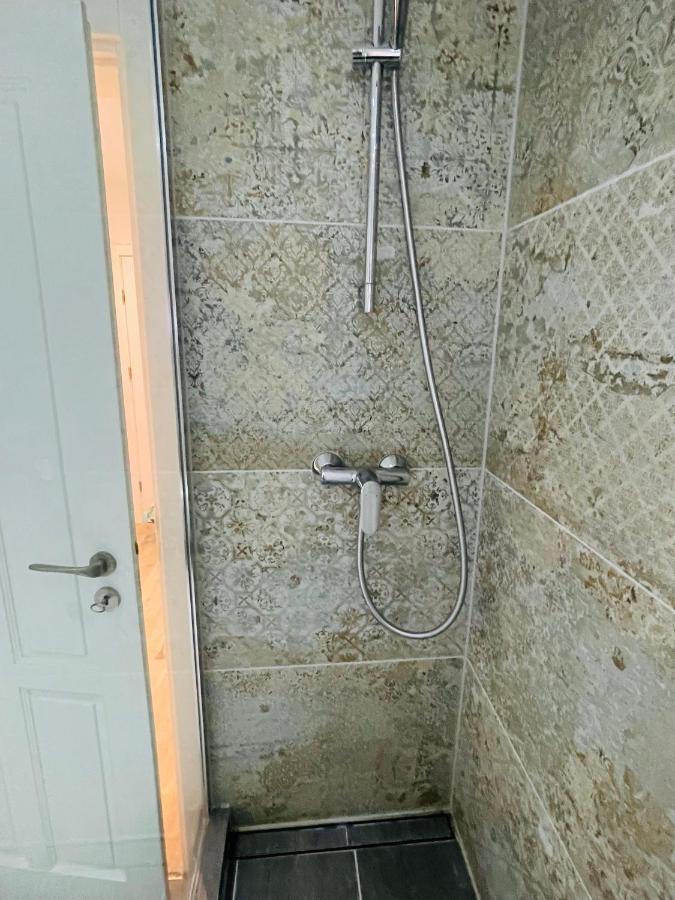 Modern * Zentral * Netflix * Arbeitsplatz Apartment Wuppertal Bagian luar foto